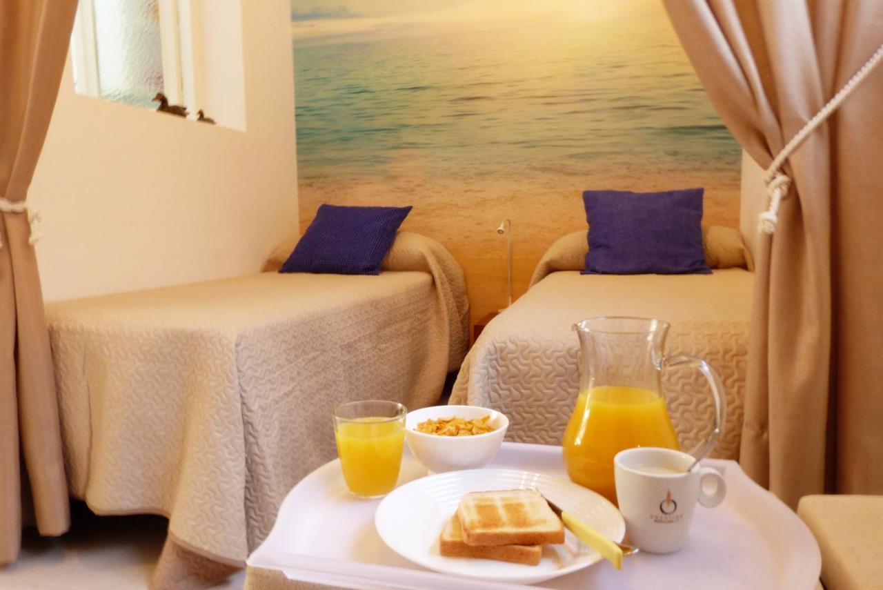 شقة Studio With Access To The Garden. Open Pool. Beach Very Close. Wifi & Netflix Free بينالماذينا المظهر الخارجي الصورة
