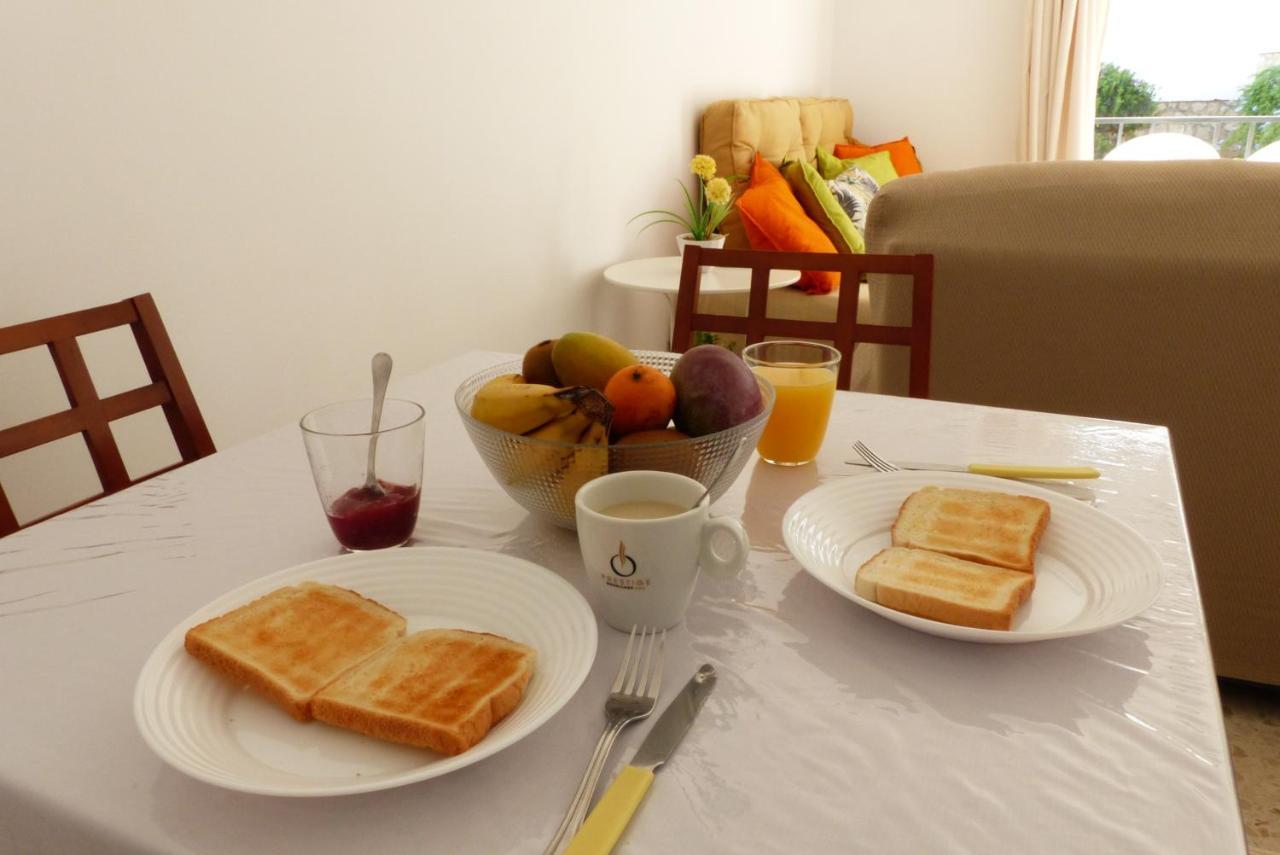 شقة Studio With Access To The Garden. Open Pool. Beach Very Close. Wifi & Netflix Free بينالماذينا المظهر الخارجي الصورة