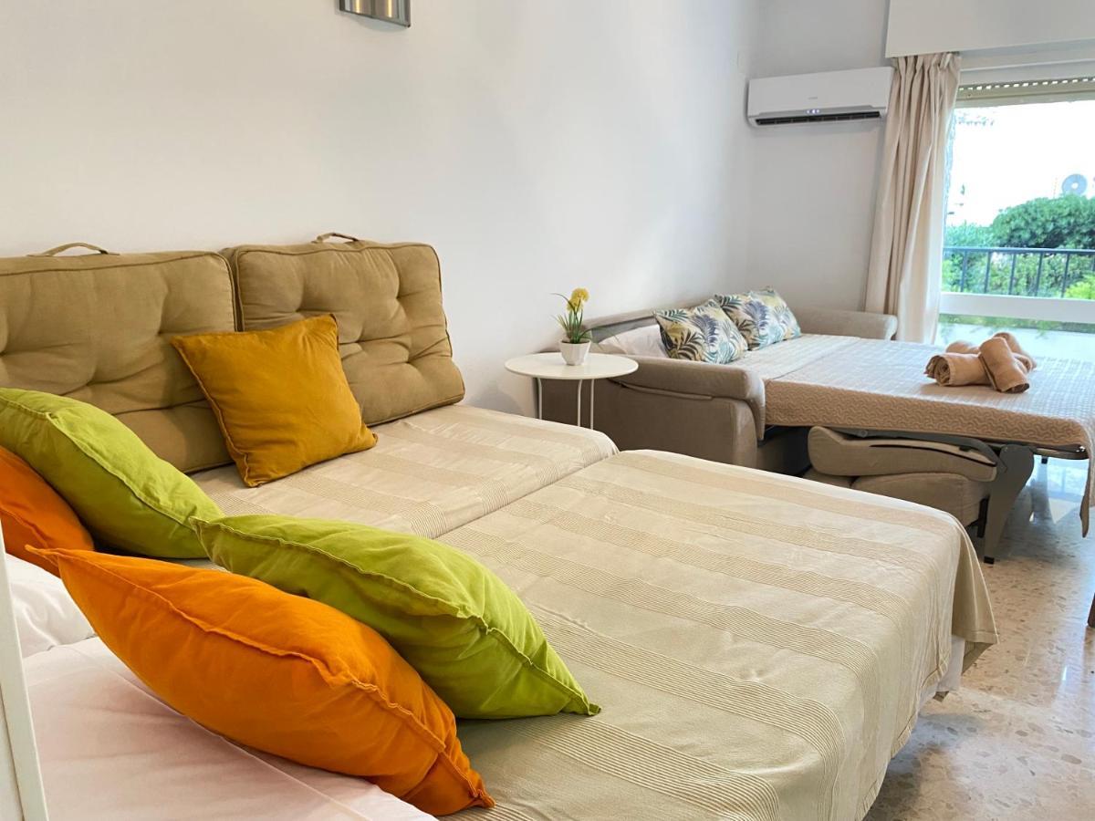شقة Studio With Access To The Garden. Open Pool. Beach Very Close. Wifi & Netflix Free بينالماذينا المظهر الخارجي الصورة